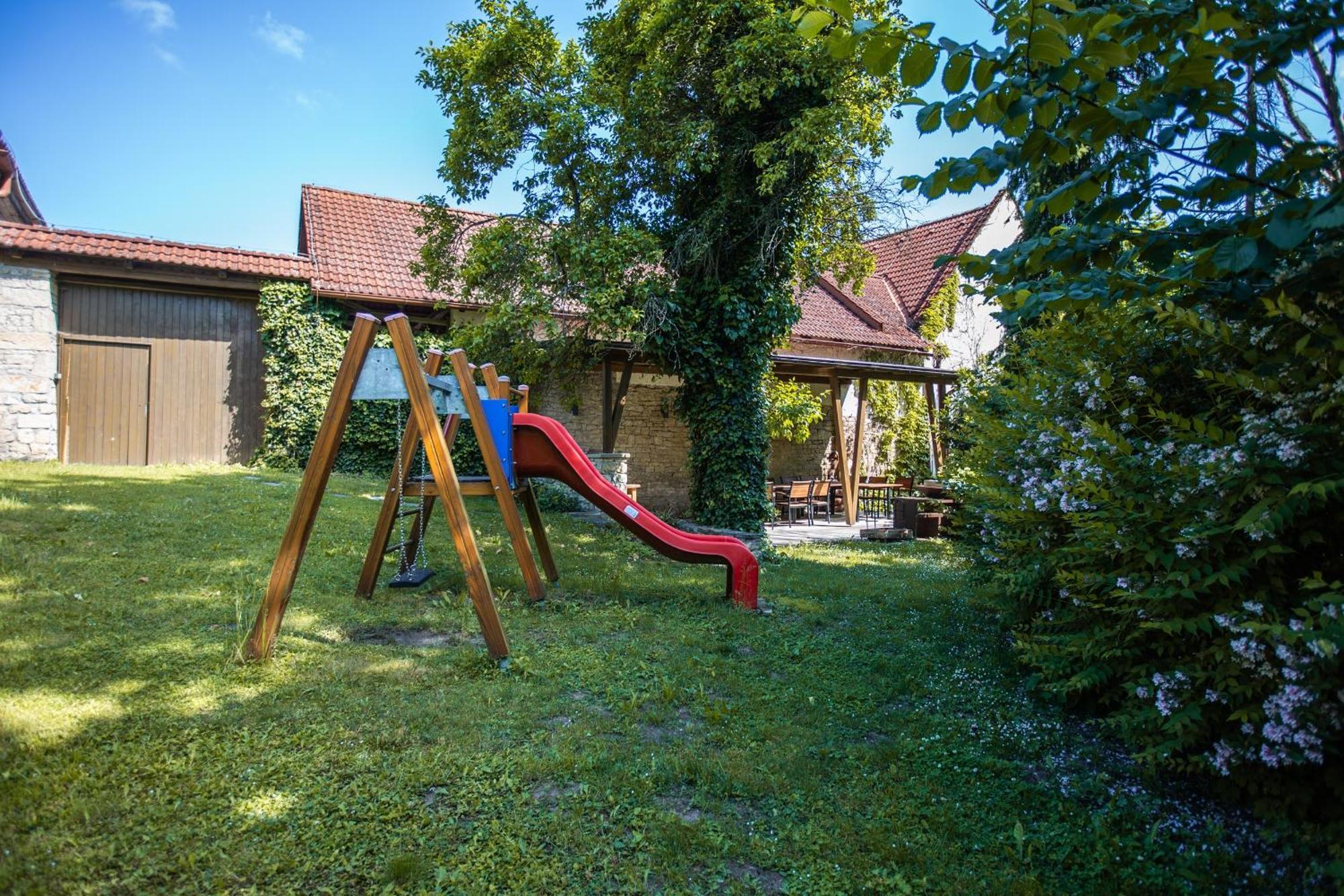 Hajenka Strakov Hotel Litomysl Exterior photo